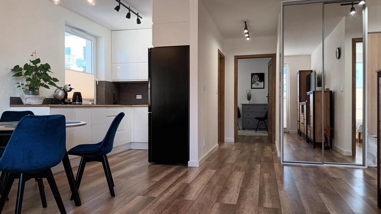 Apartament M&R Dwie Sypialnie Garaz Gdynia Extérieur photo